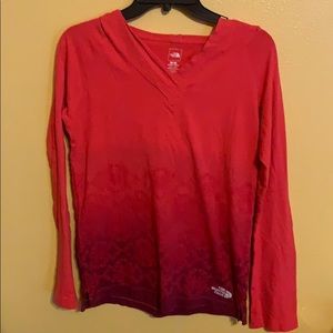 Women’s The North Face Long Sleeves/hooded sz M